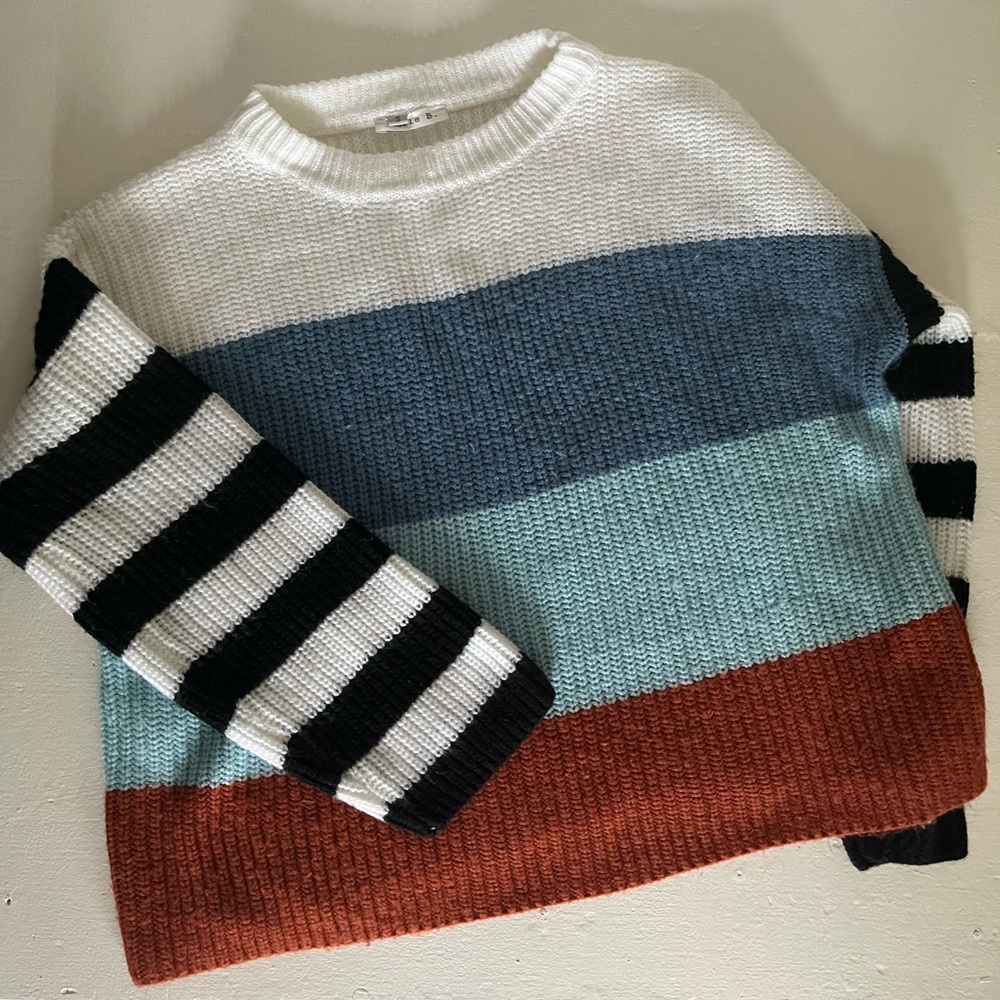Adele B. Color blocked midweight sweater